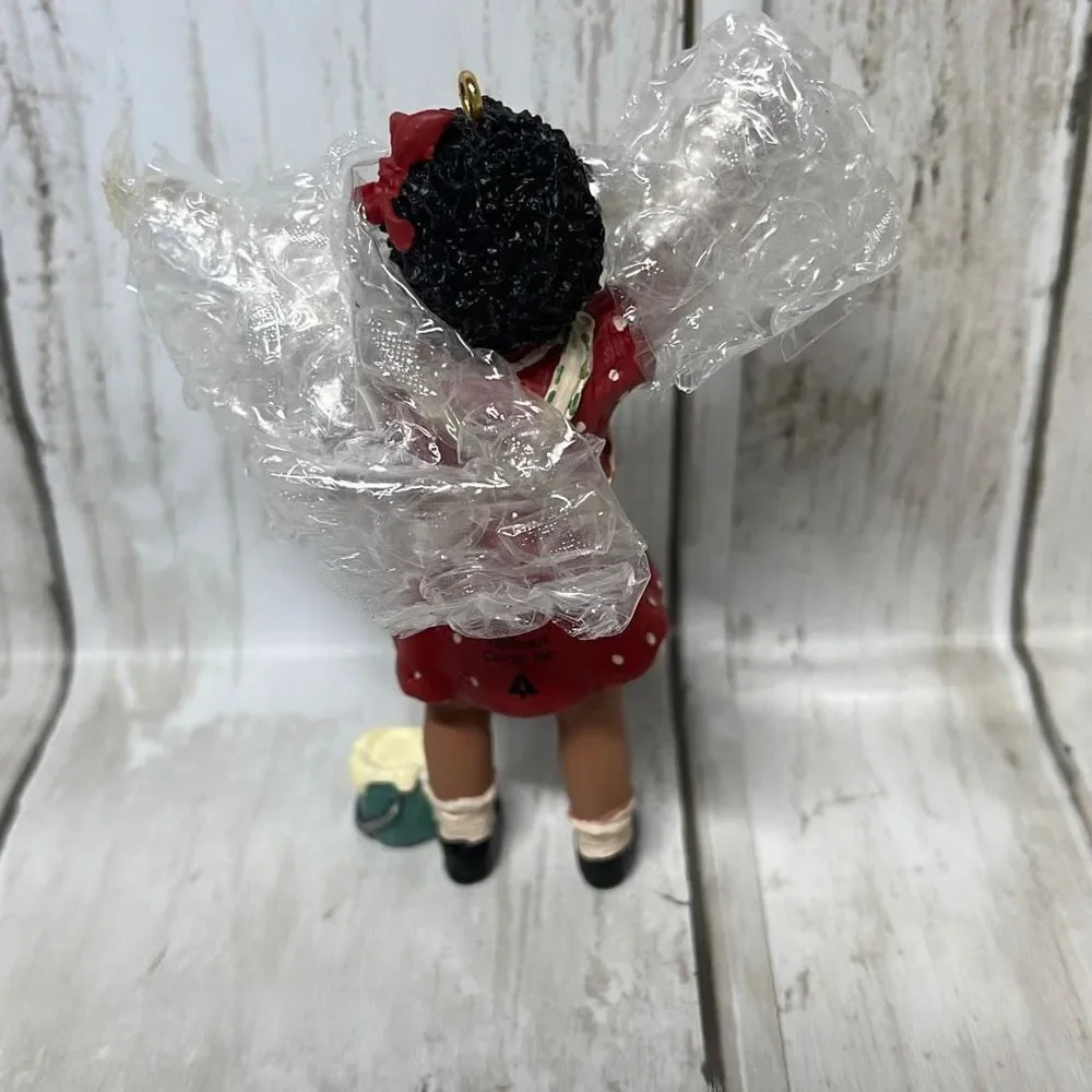 Hallmark Keepsake Ornament‎ 1996 Christy All Gods Children Martha Holcomb